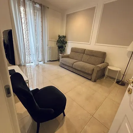 Milano Central Апартаменты